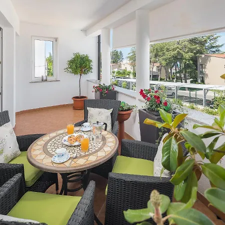 Apartman Sonja *